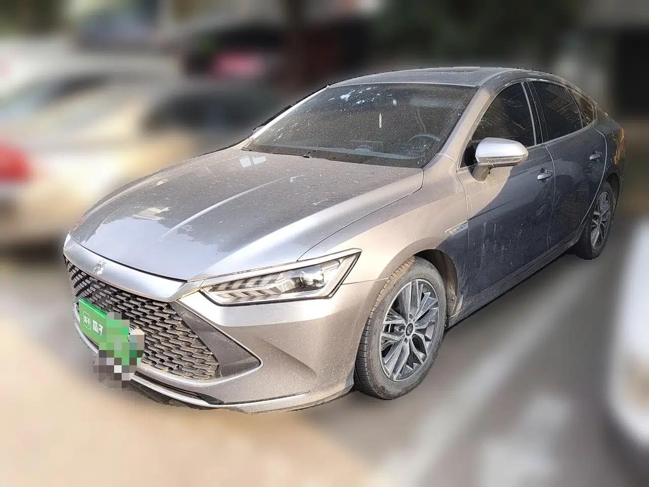 BYD Qin PLUS 2021 DM-i 55KM Flagship Model — миниатюра 1