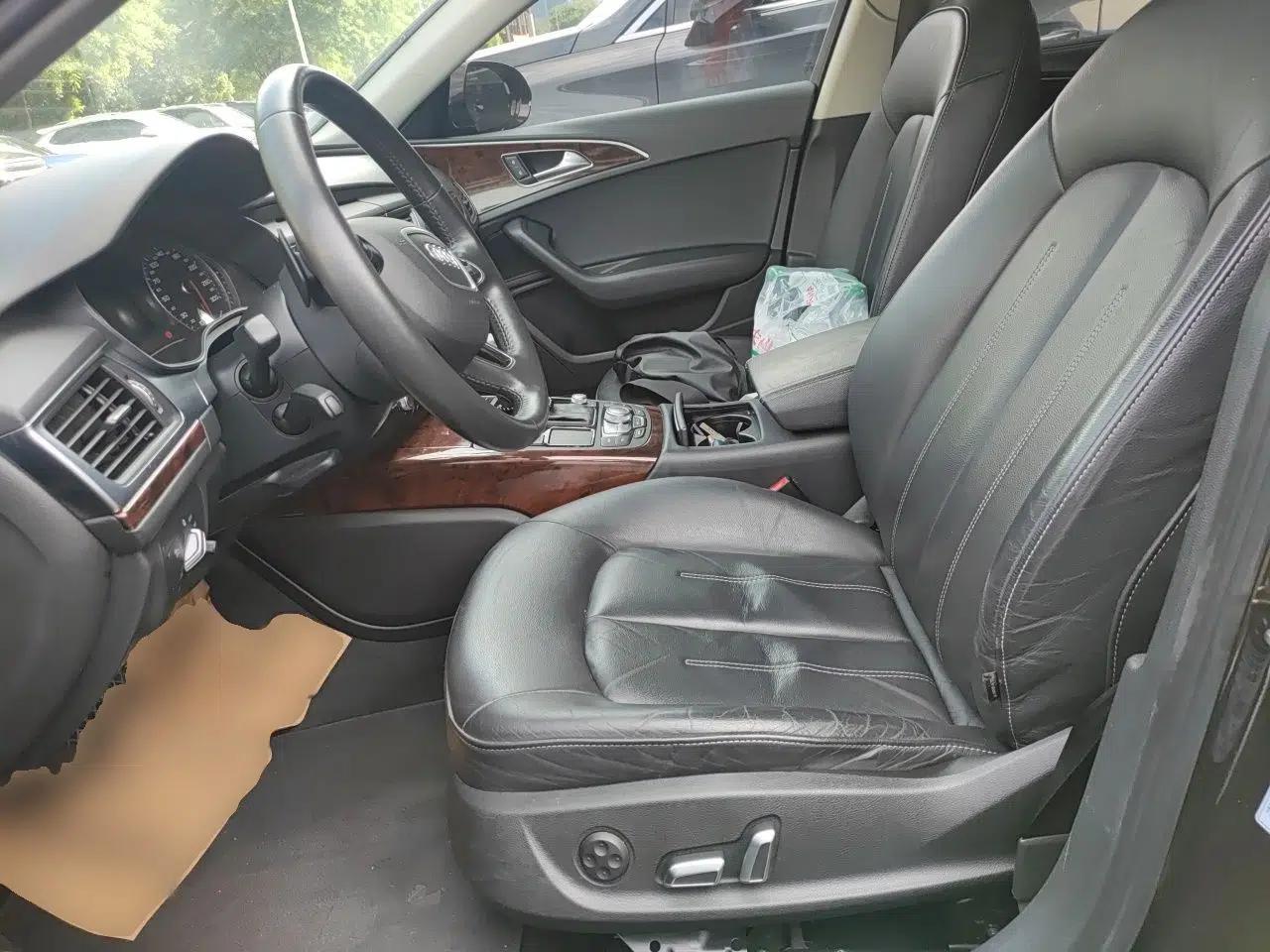 Audi A6L 2018 30th Anniversary Edition TFSI Trendy Model — миниатюра 15