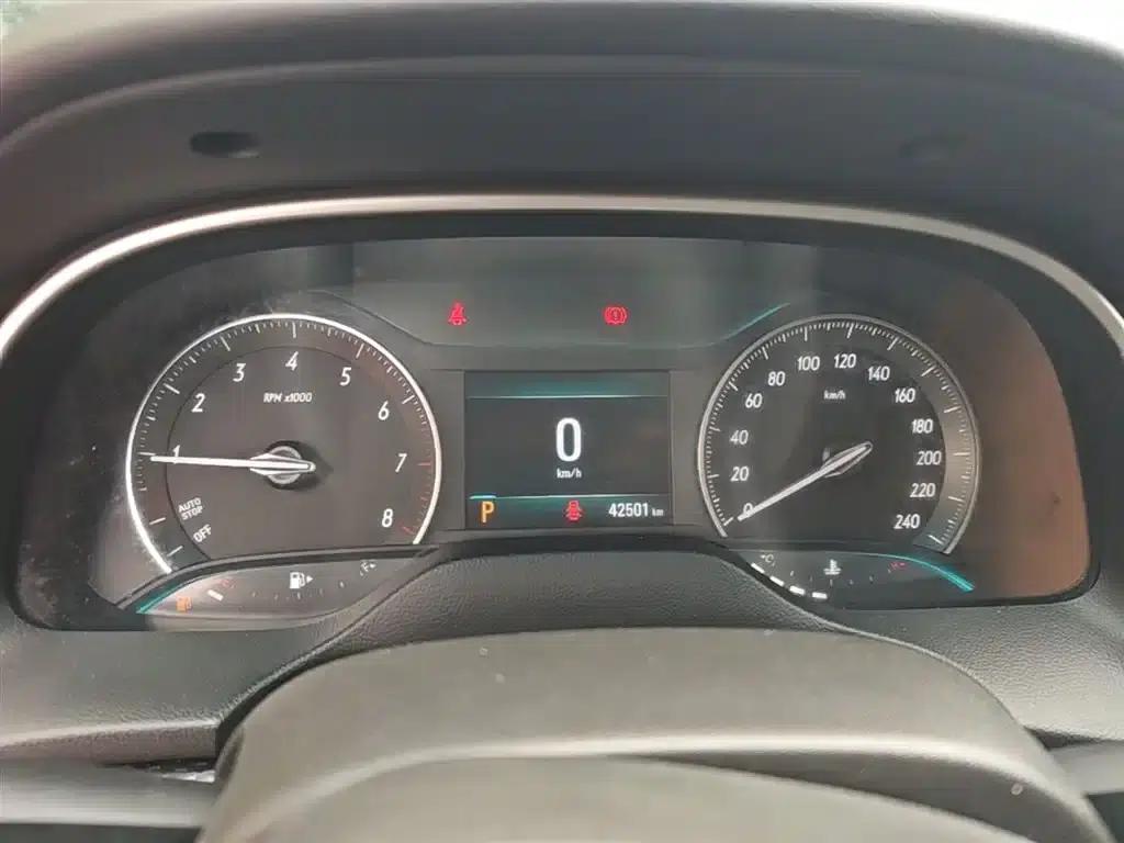 Buick Excelle 2021 Facelift Classic 1.5L Automatic Elite — миниатюра 12