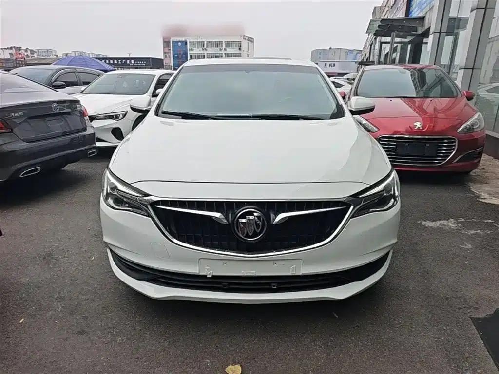 Buick Excelle 2021 Facelift Classic 1.5L Automatic Elite — миниатюра 3