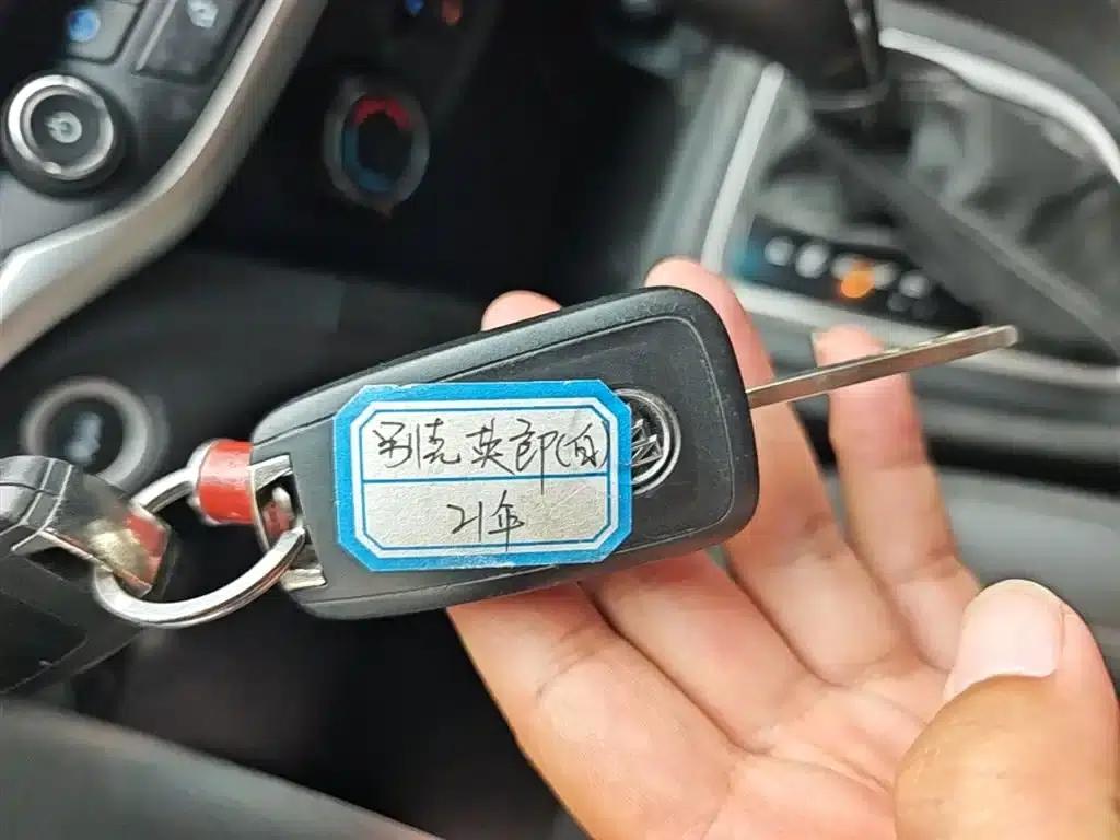 Buick Excelle 2021 Facelift Classic 1.5L Automatic Elite — миниатюра 9
