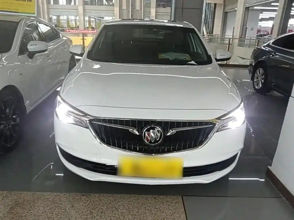 Buick Excelle 2021 Facelift 1.3T Automatic Mild Hybrid Elite — миниатюра 3