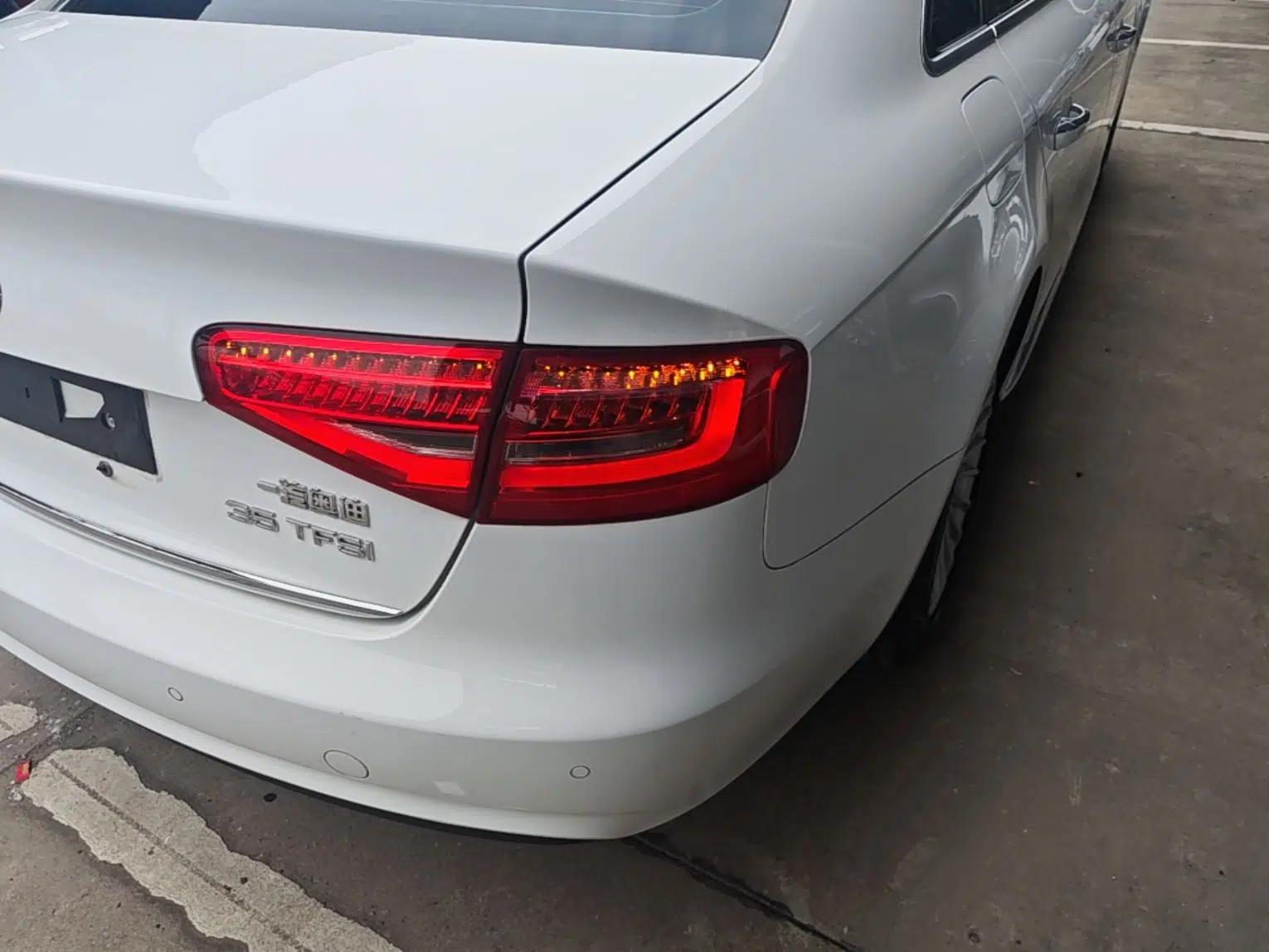 Audi A4L 2016 35 TFSI Collector's Edition Automatic Standard Model — миниатюра 12