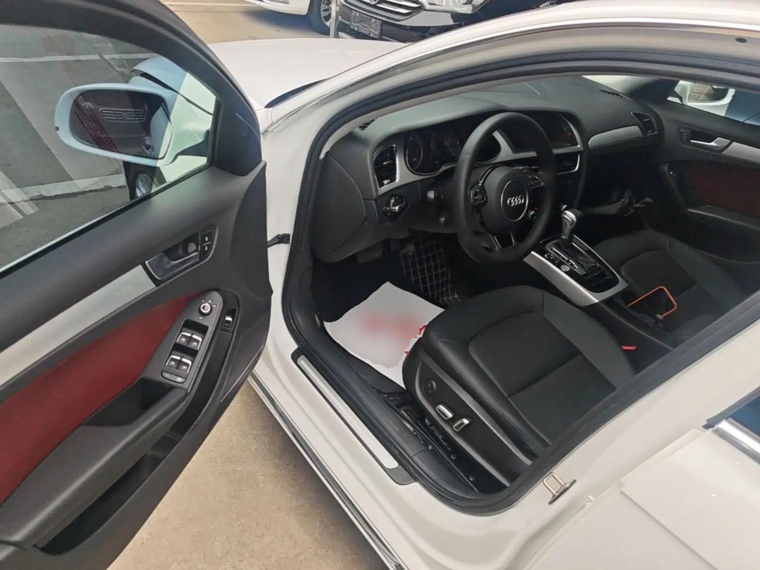 Audi A4L 2016 35 TFSI Collector's Edition Automatic Standard Model — миниатюра 27