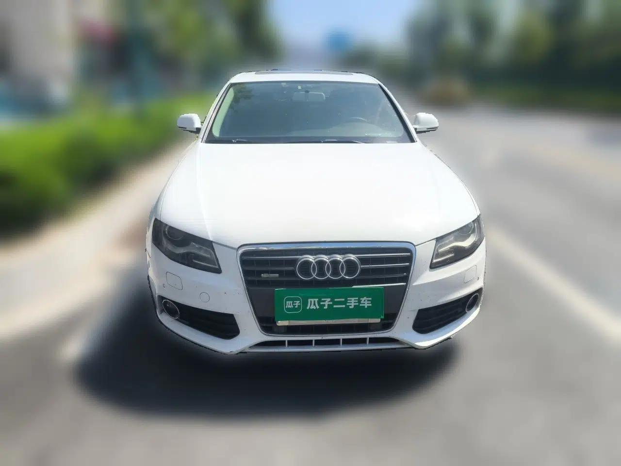 Audi A4L 2012 2.0 TFSI automatic standard version — миниатюра 2