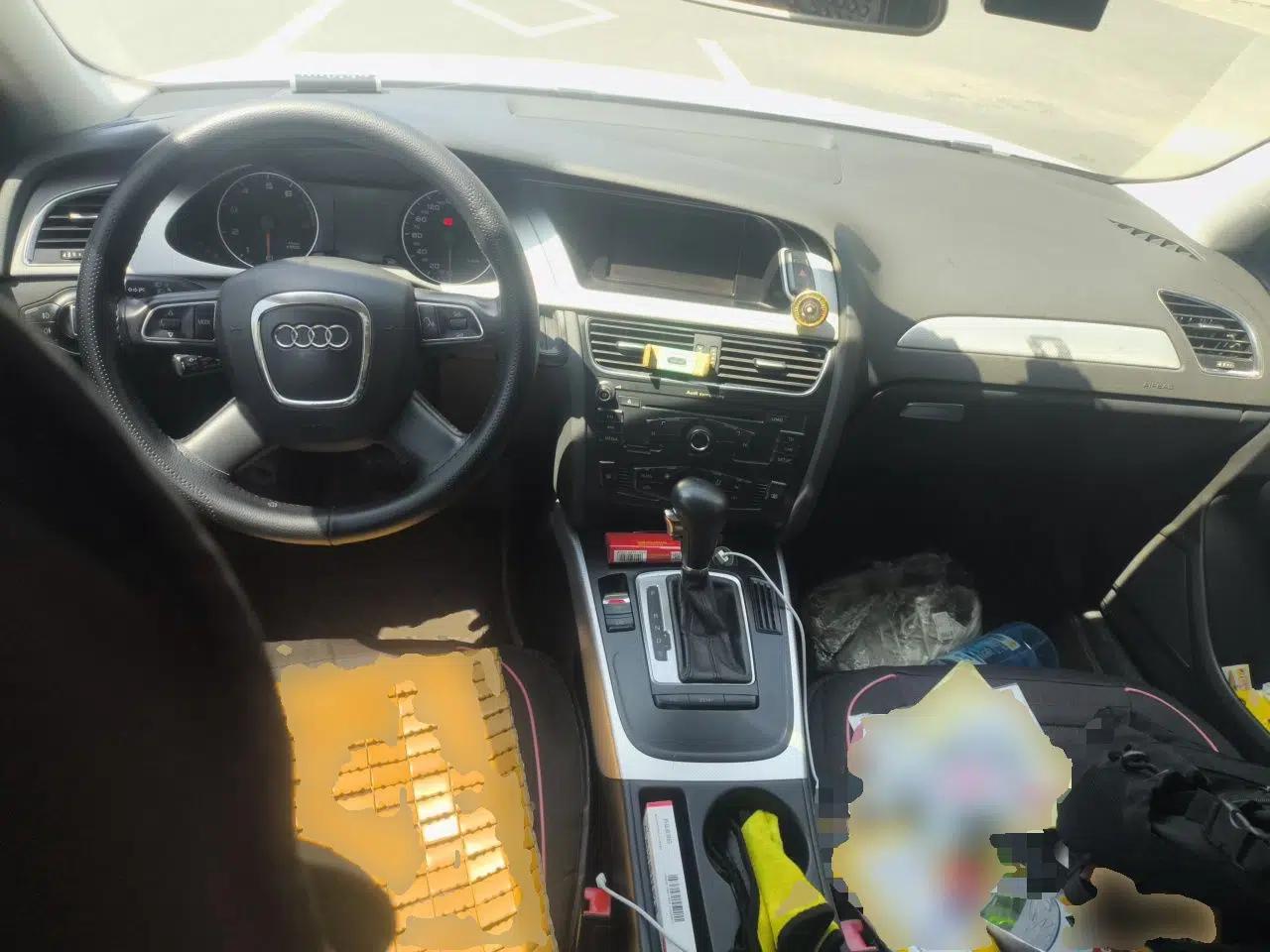 Audi A4L 2012 2.0 TFSI automatic standard version — миниатюра 9