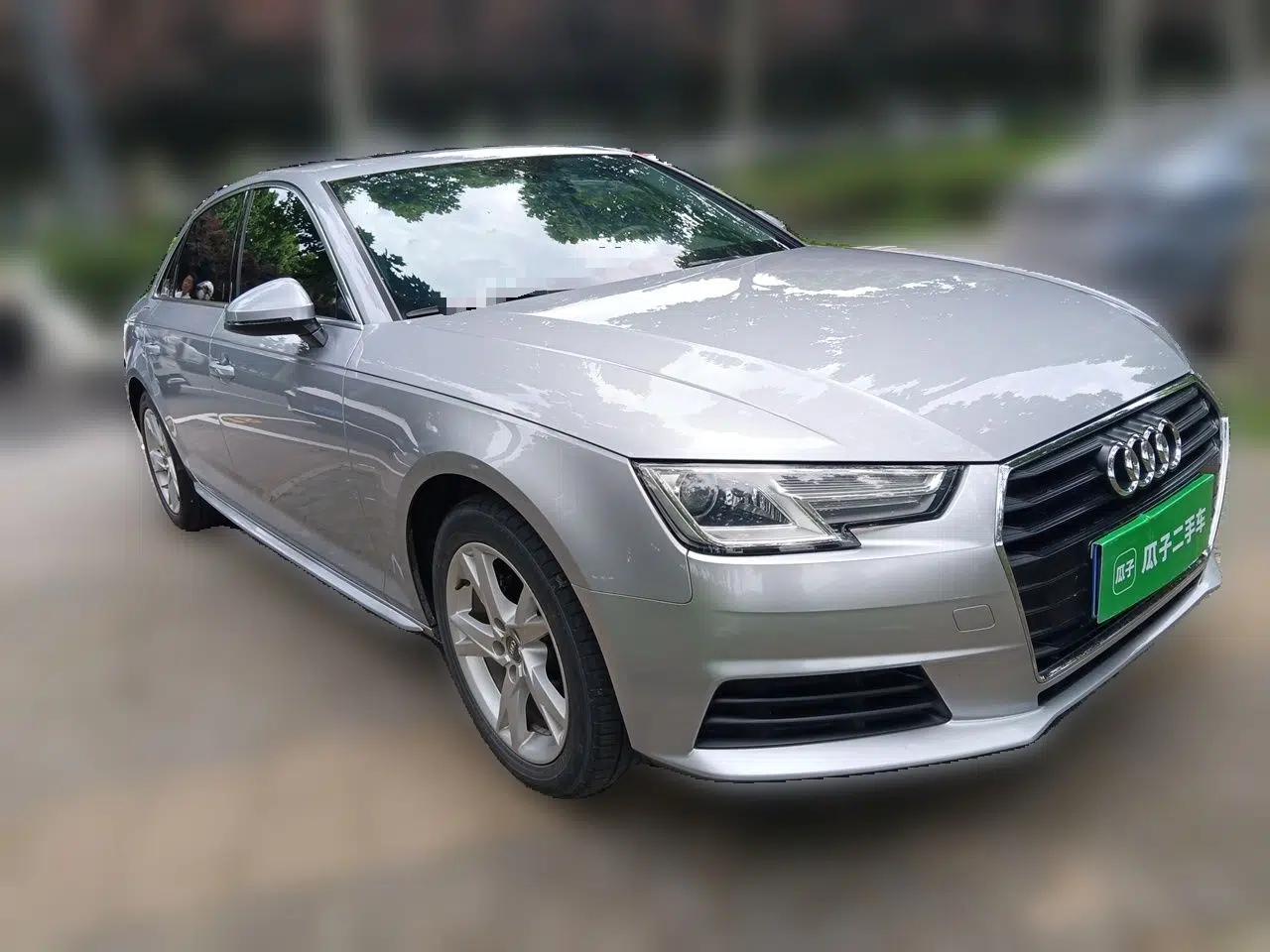 Audi A4L 2017 Plus 40 TFSI Ambition Model — миниатюра 3