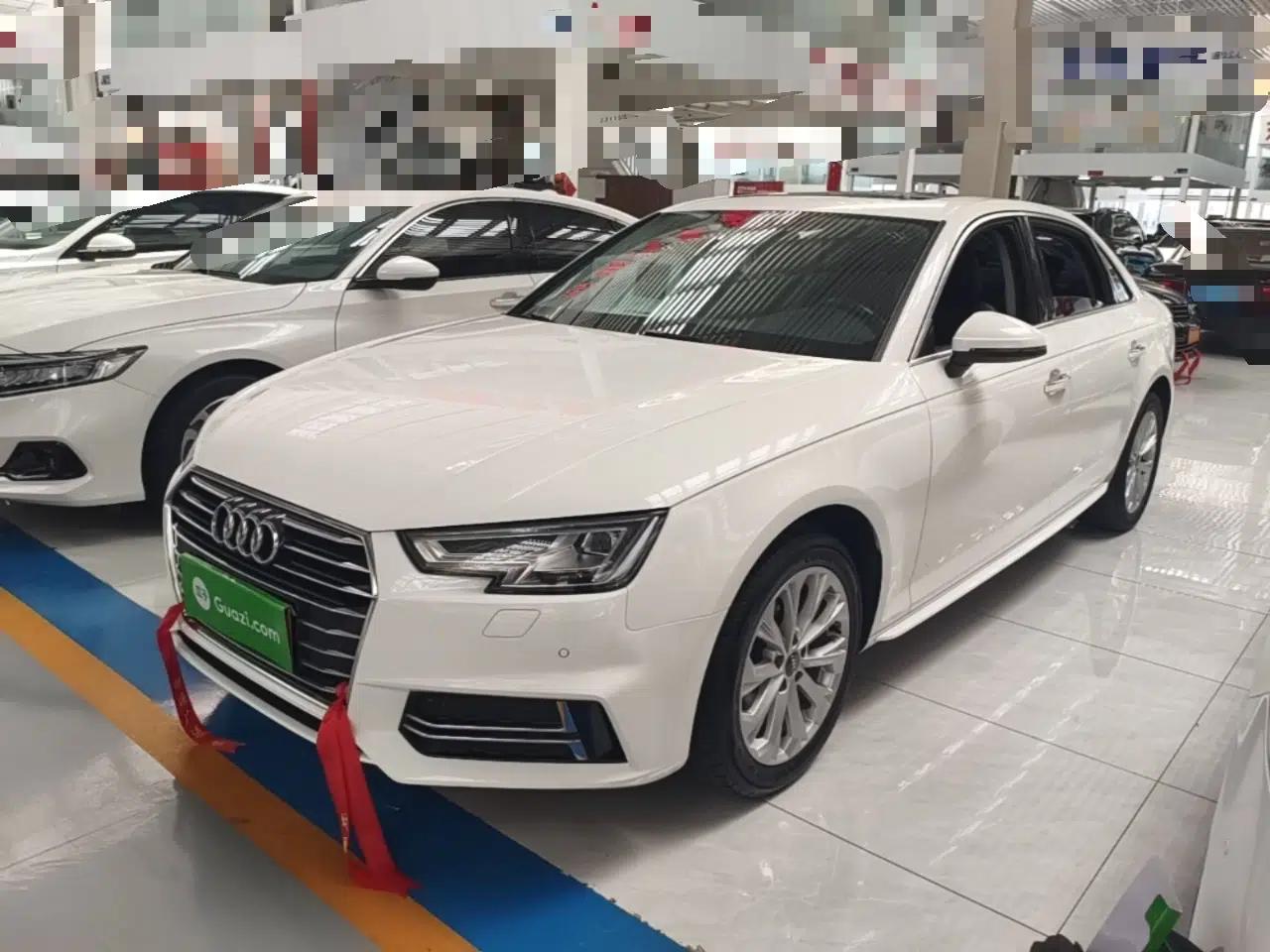 Audi A4L 2019 40 TFSI Ambition China VI — миниатюра 1