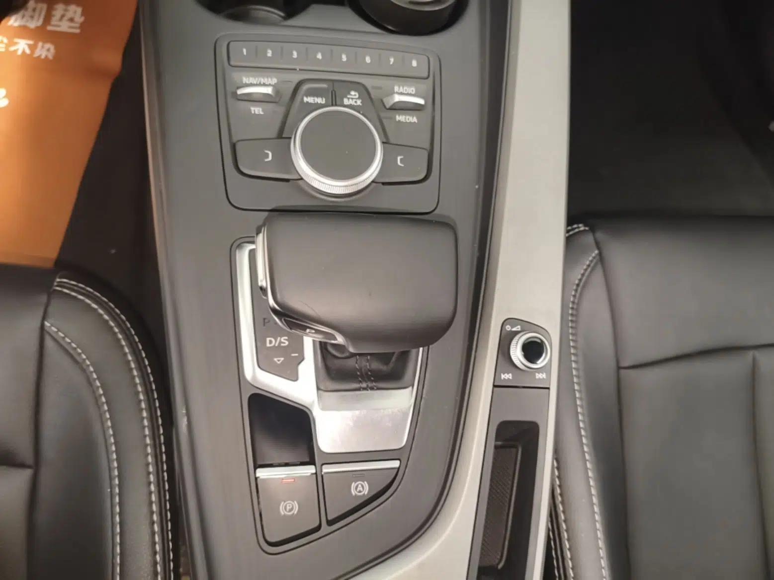 Audi A4L 2019 40 TFSI Ambition China VI — миниатюра 21