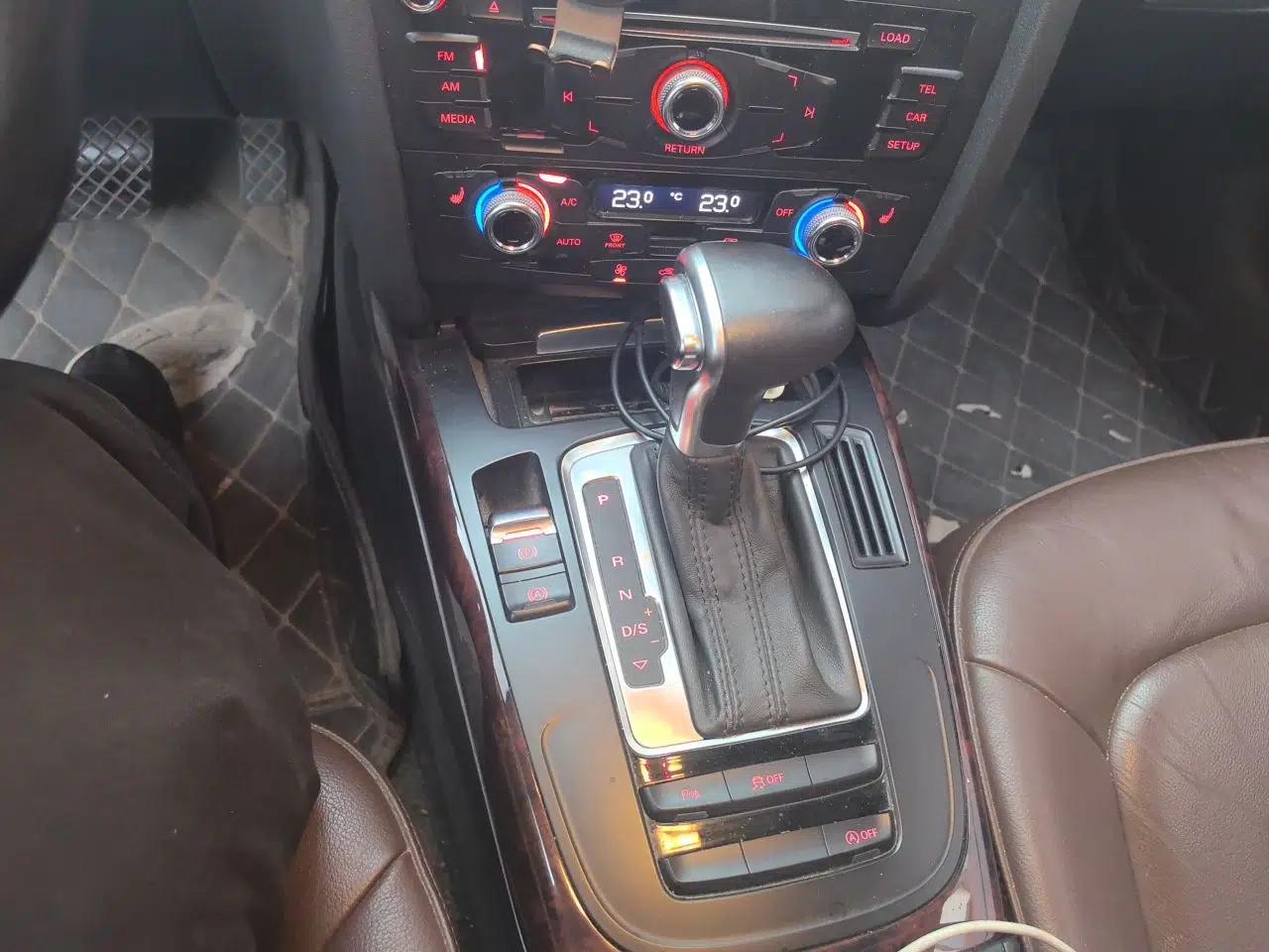 Audi A4L 2015 35 TFSI Automatic Comfort Model — миниатюра 14