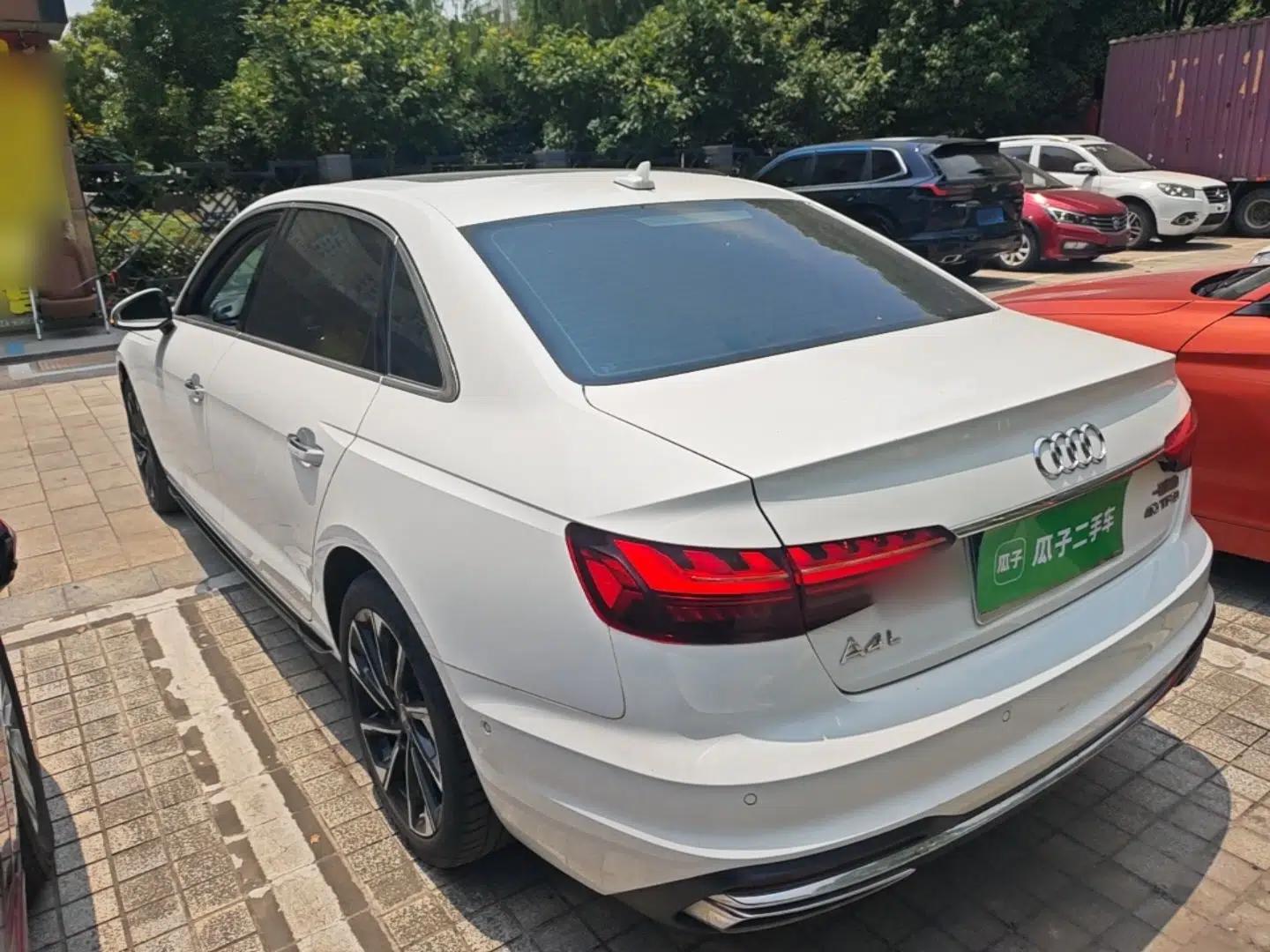 Audi A4L 2022 40 TFSI Luxury Prestige Edition — миниатюра 4