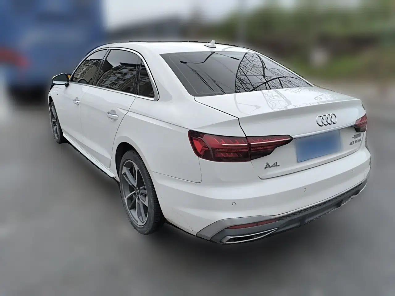 Audi A4L 2022 40 TFSI Fashion Dynamic Model — миниатюра 4