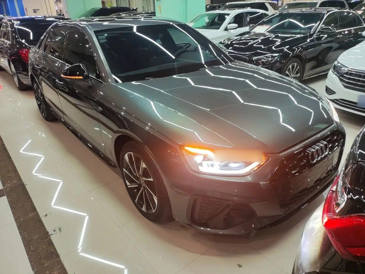 Audi A4L 2023 40 TFSI Luxury Dynamic Model — миниатюра 3