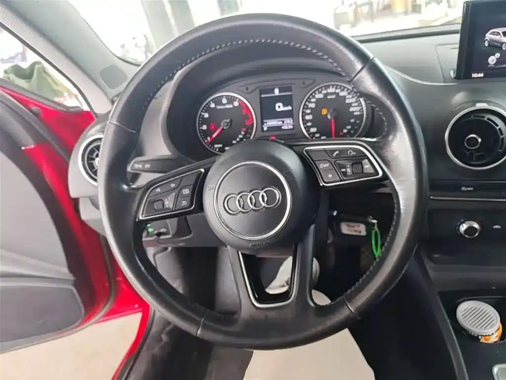 Audi A3 2018 30th Anniversary Edition Sportback 35 TFSI Progressive — миниатюра 11