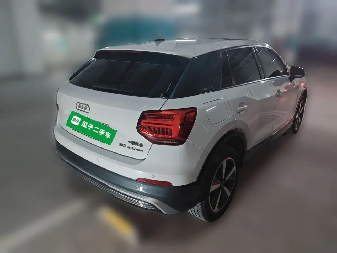 Audi Q2L e-tron 2019 Q2L e-tron Pure Electric Smart Enjoyment Model — миниатюра 6