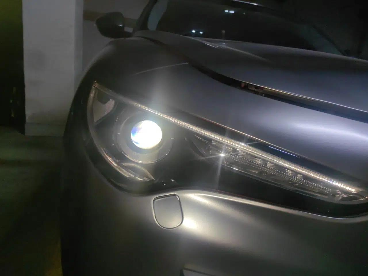 Alfa Romeo Stelvio 2017 2.0T 200HP Elite Edition — миниатюра 7