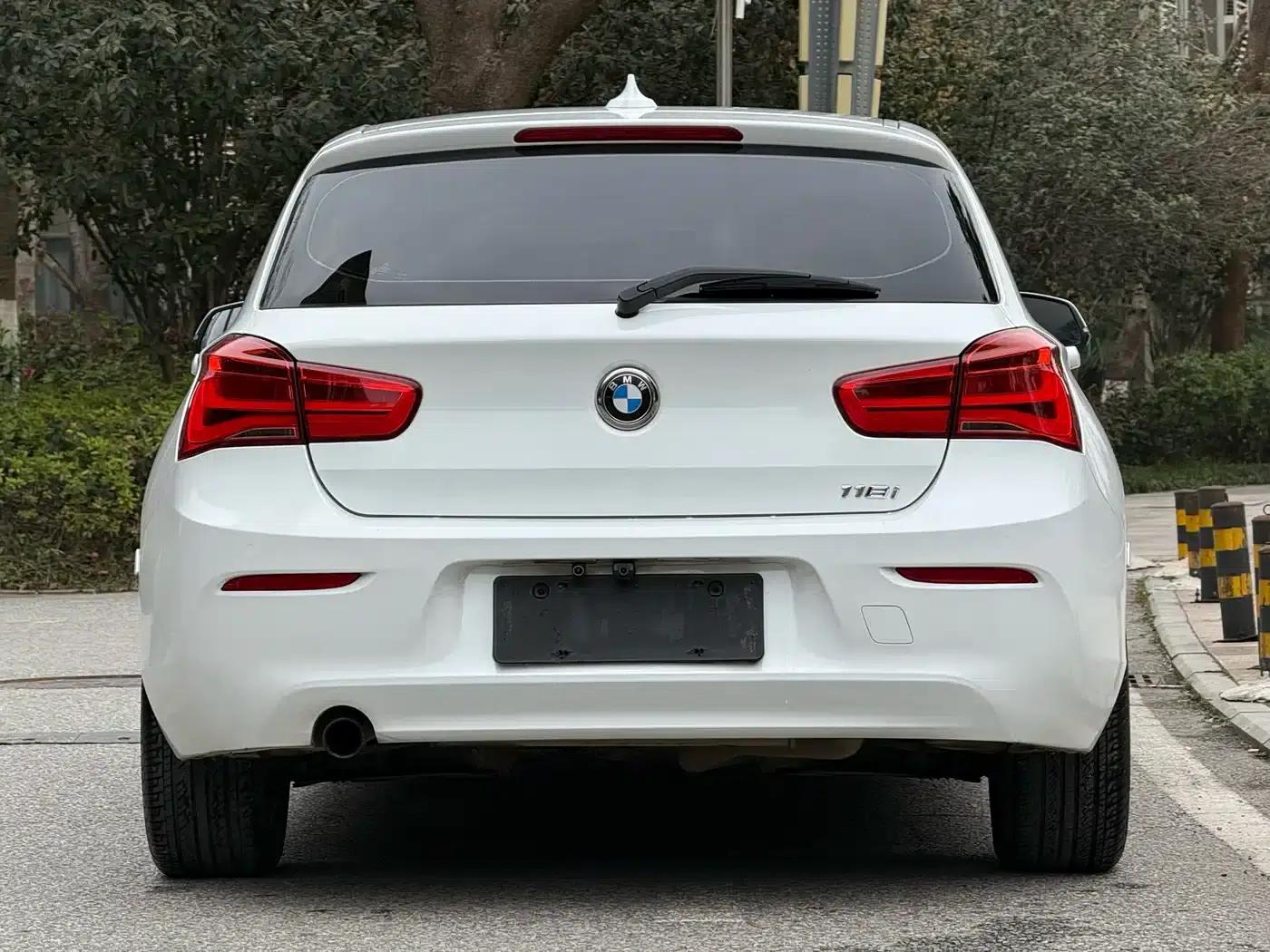 2015 BMW 1 Series Imported Model 118i Leading Edition — миниатюра 10