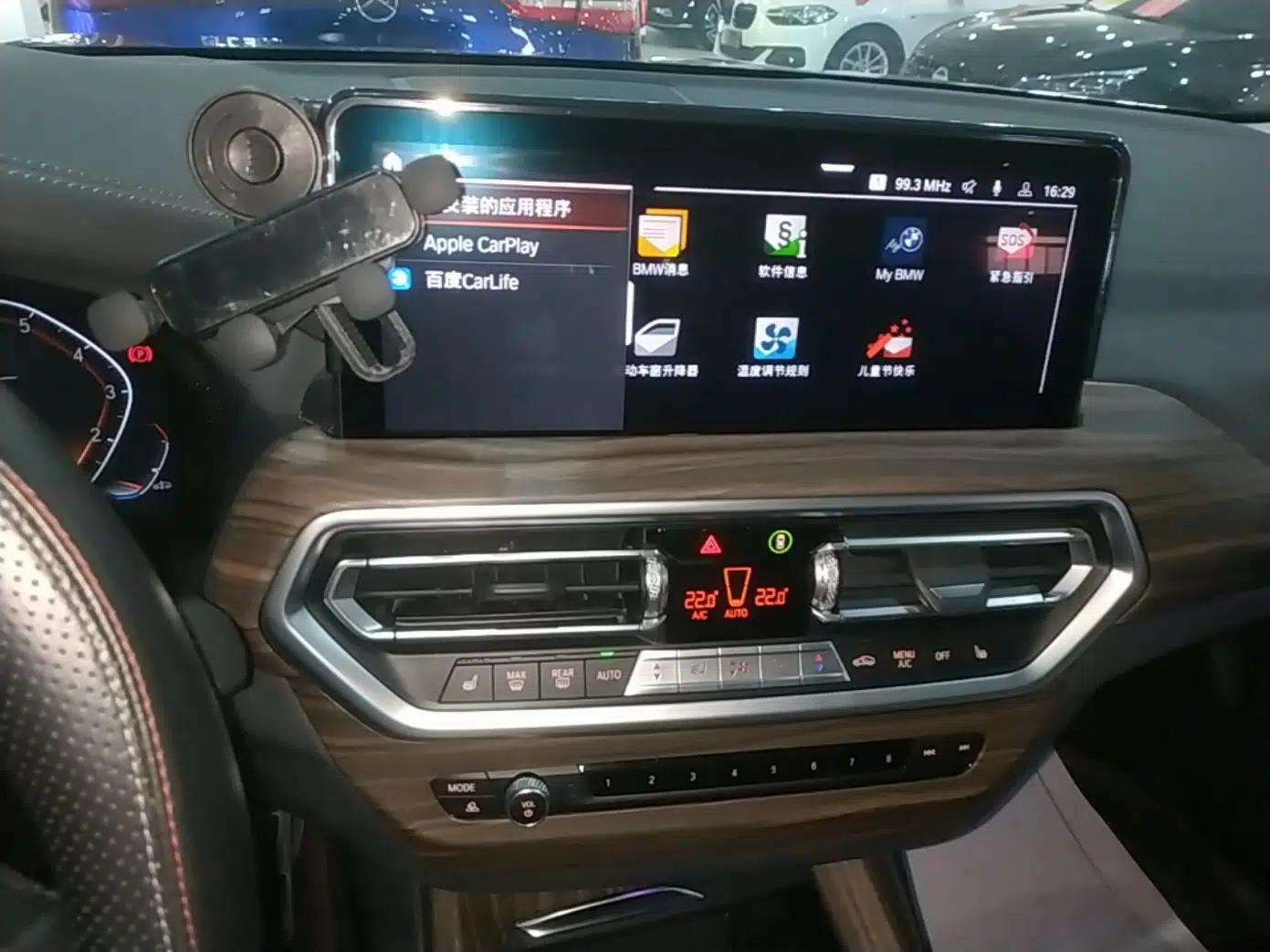 BMW X3 2022 xDrive25i M Sport Package — миниатюра 15