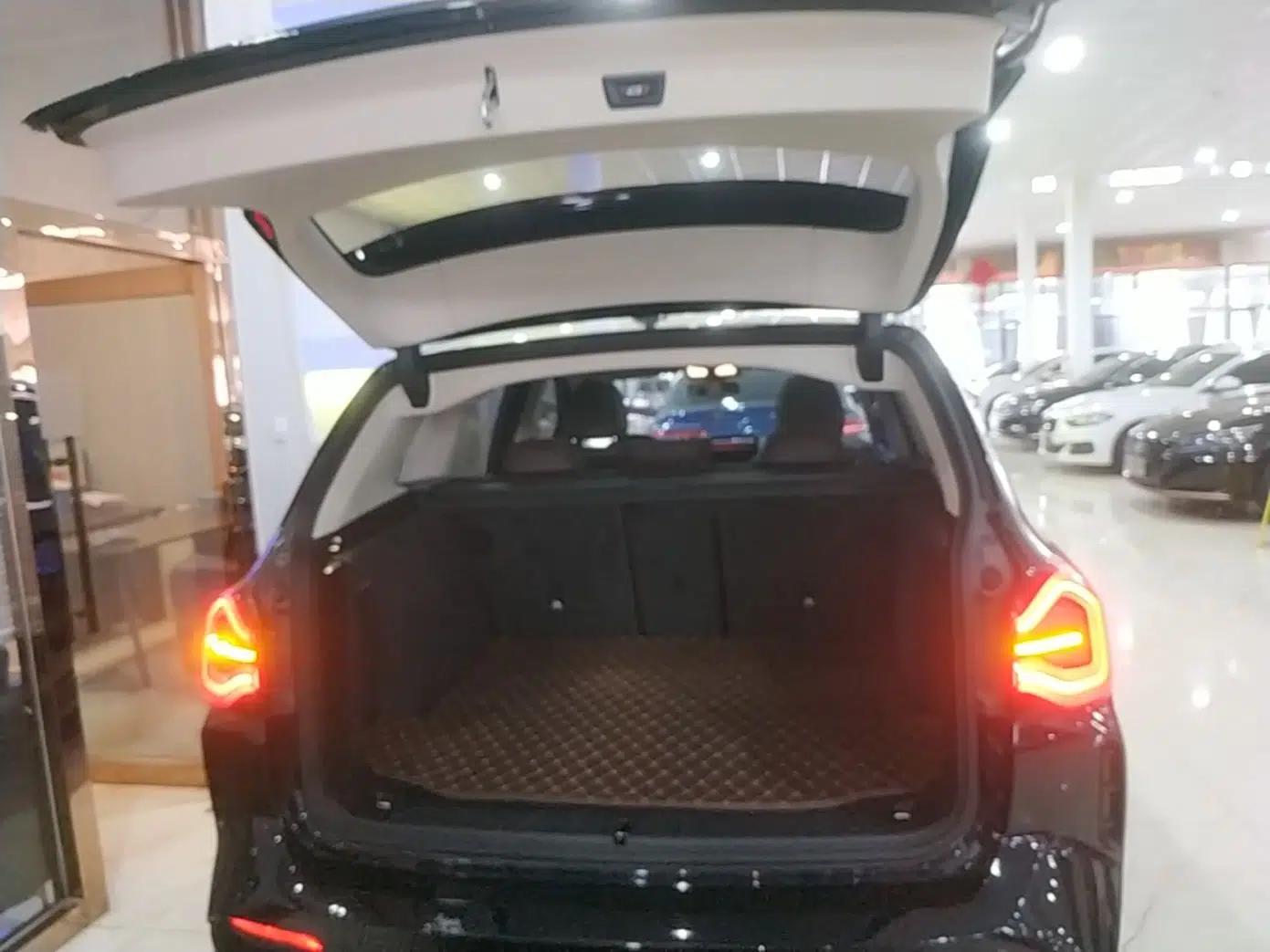 BMW X3 2022 xDrive25i M Sport Package — миниатюра 22