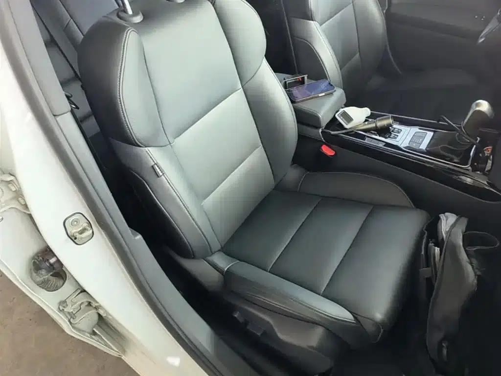Peugeot 508 2015 1.6THP Automatic Premium Edition — миниатюра 25