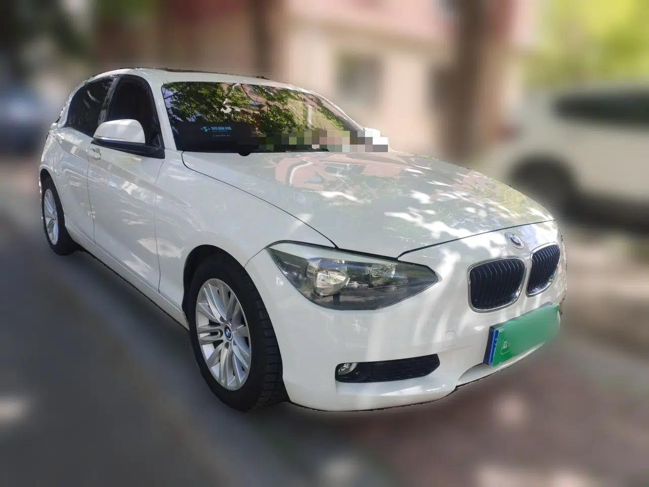 BMW 1 Series 2012 116i Leading Model — миниатюра 3