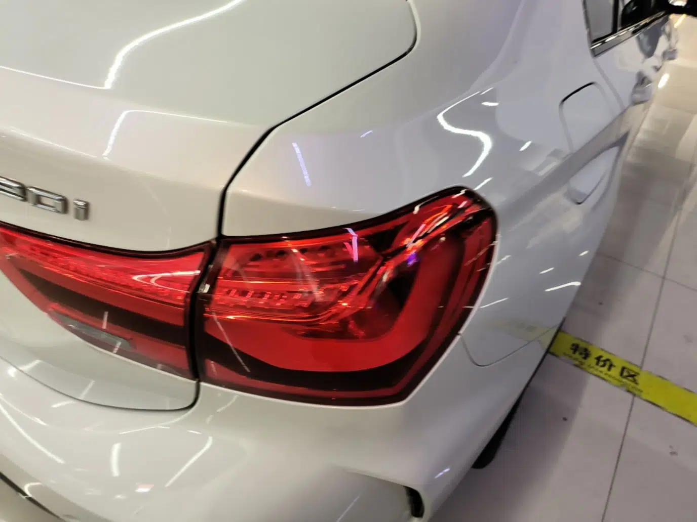 BMW 1 Series 2021 120i M Sport Night Edition — миниатюра 9