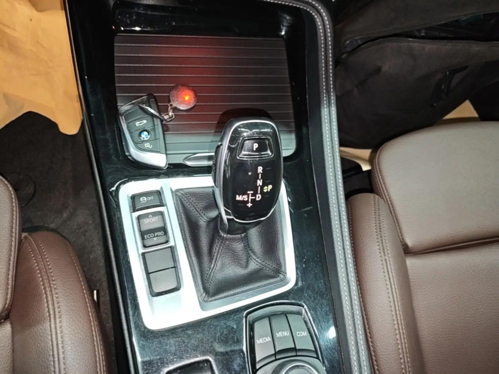 BMW 1 Series 2020 125i Leading Model M Sport Package — миниатюра 21