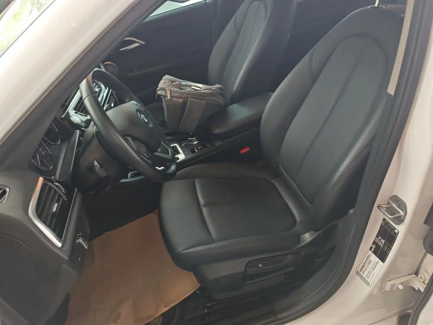 BMW 1 Series 2023 120i M Sport Edition — миниатюра 17