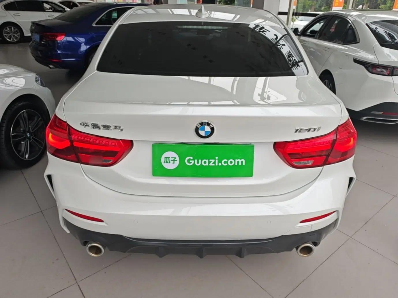 BMW 1 Series 2023 120i M Sport Edition — миниатюра 5
