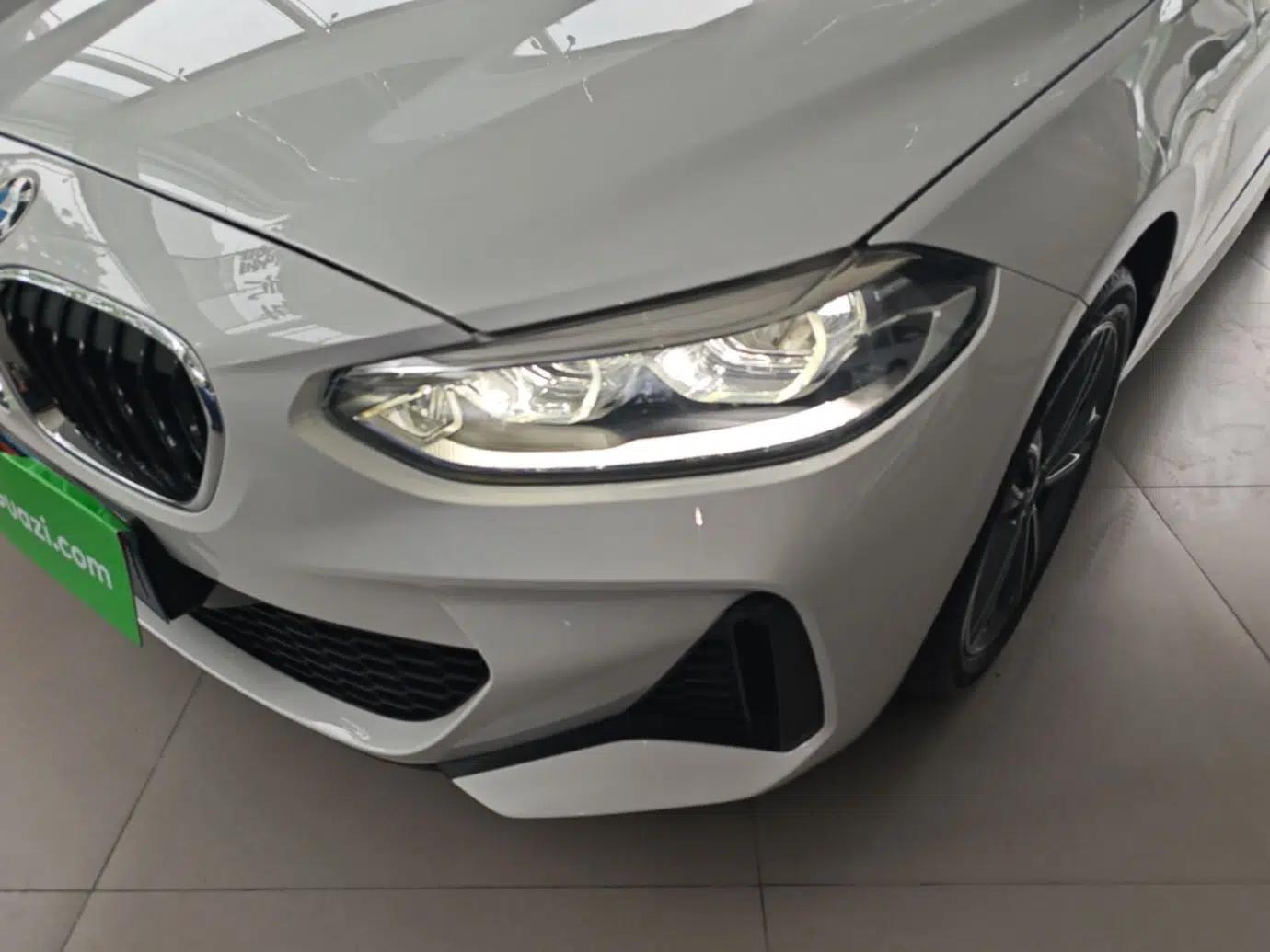 BMW 1 Series 2023 120i M Sport Edition — миниатюра 8