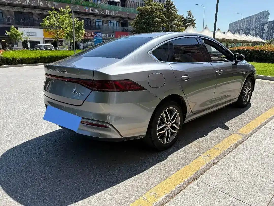 Qin PLUS 2021 EV 400KM Luxury Edition — миниатюра 7
