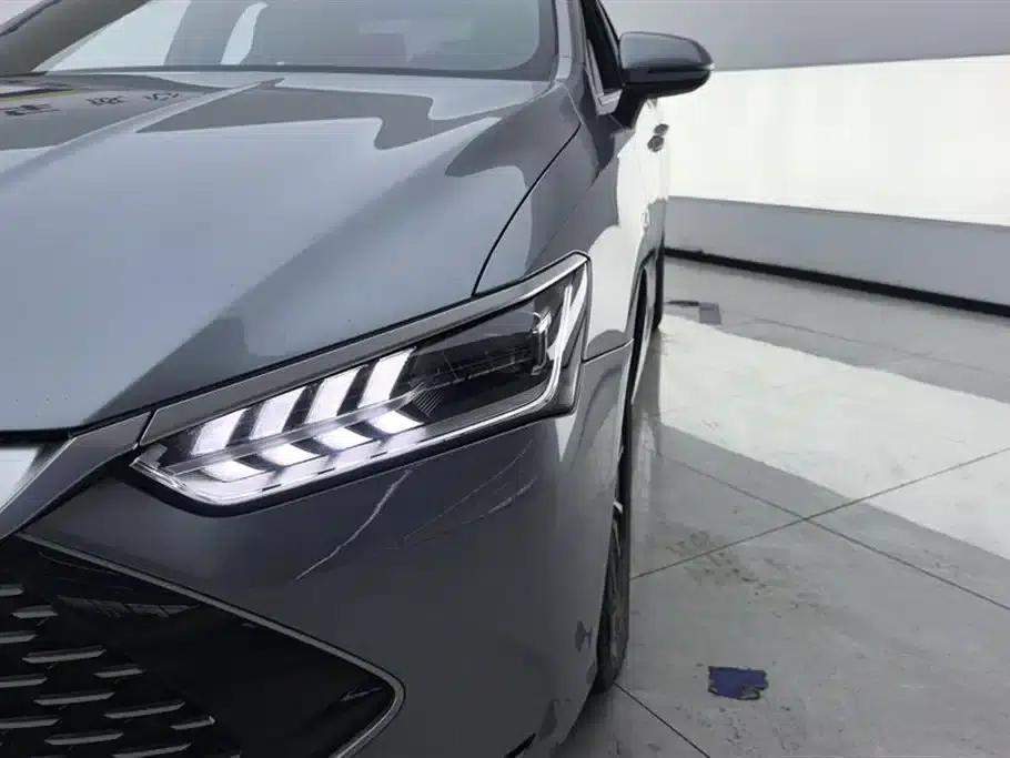 Qin PLUS 2023 Champion Edition DM-i 55KM Leading Model — миниатюра 5