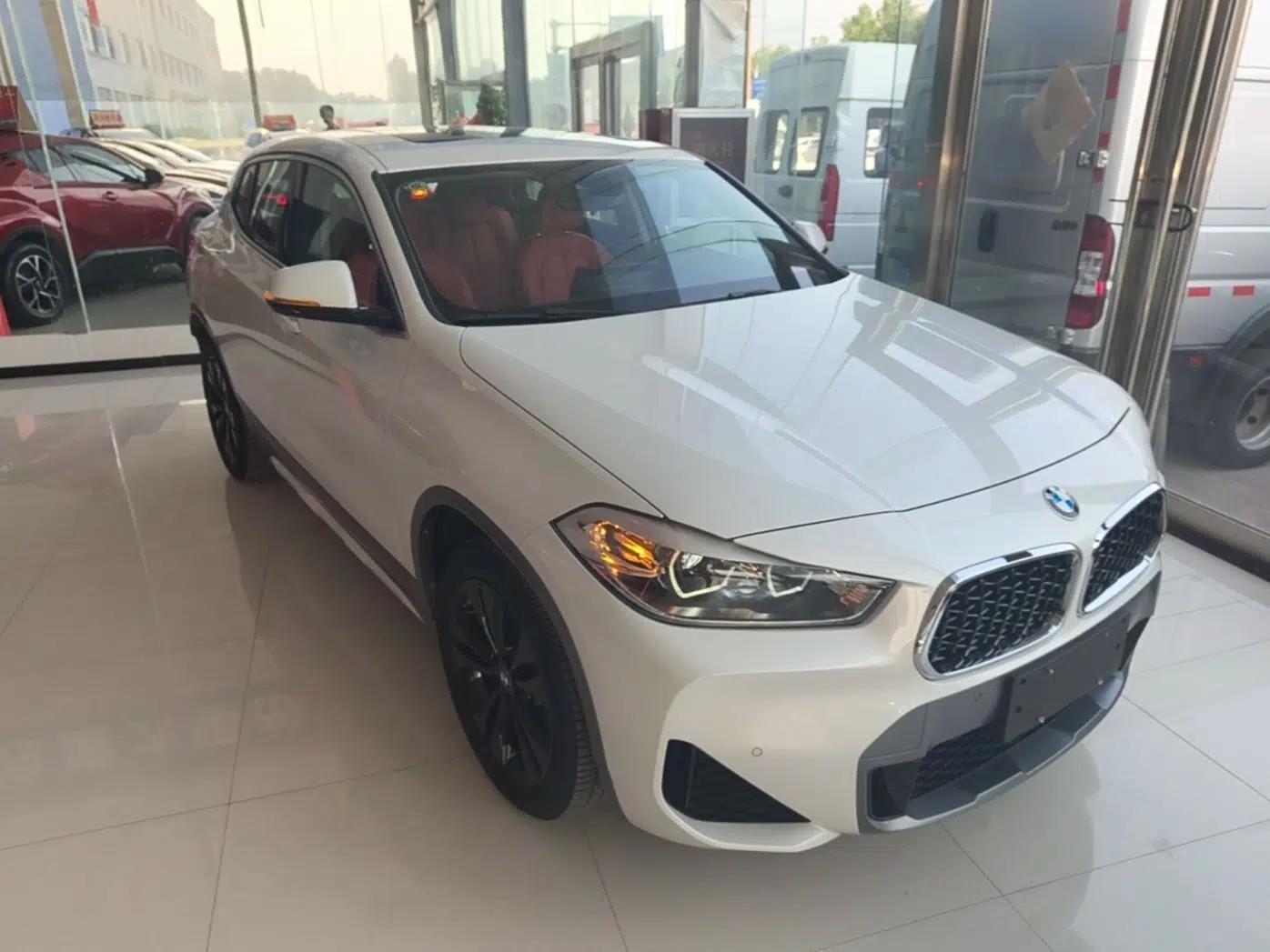BMW X2 2023 sDrive25i M Sport Package — миниатюра 3