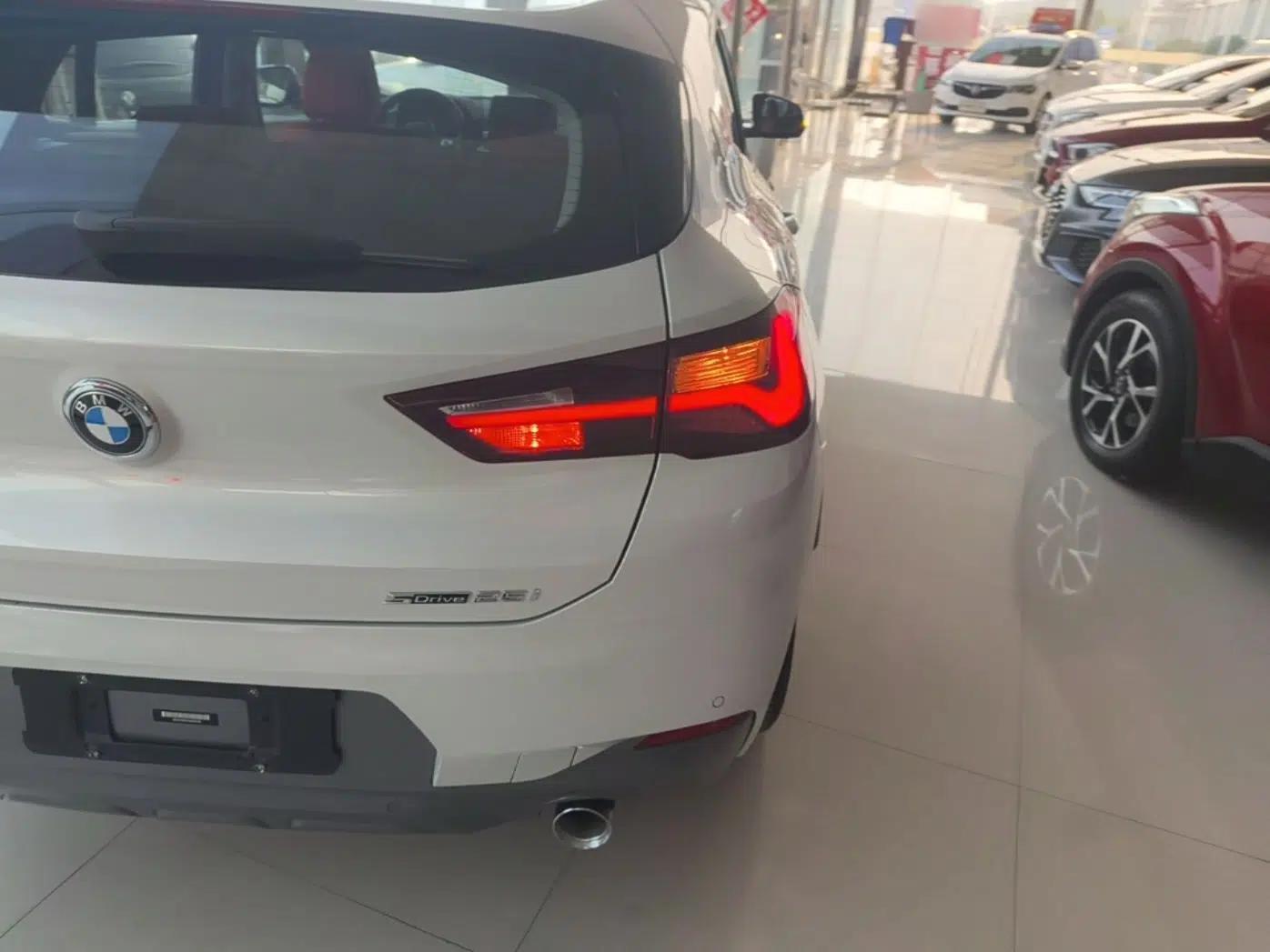 BMW X2 2023 sDrive25i M Sport Package — миниатюра 9
