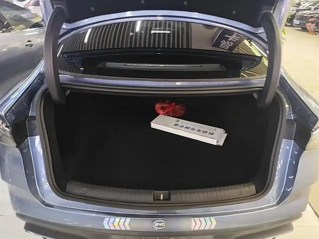 Seal 06 2024 DM-i 80KM Premium — миниатюра 19