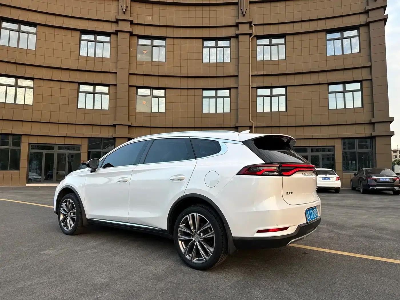 Tang 2019 2.0T Automatic Intelligent Connected Premium 7-seater National VI Emission Standard — миниатюра 6