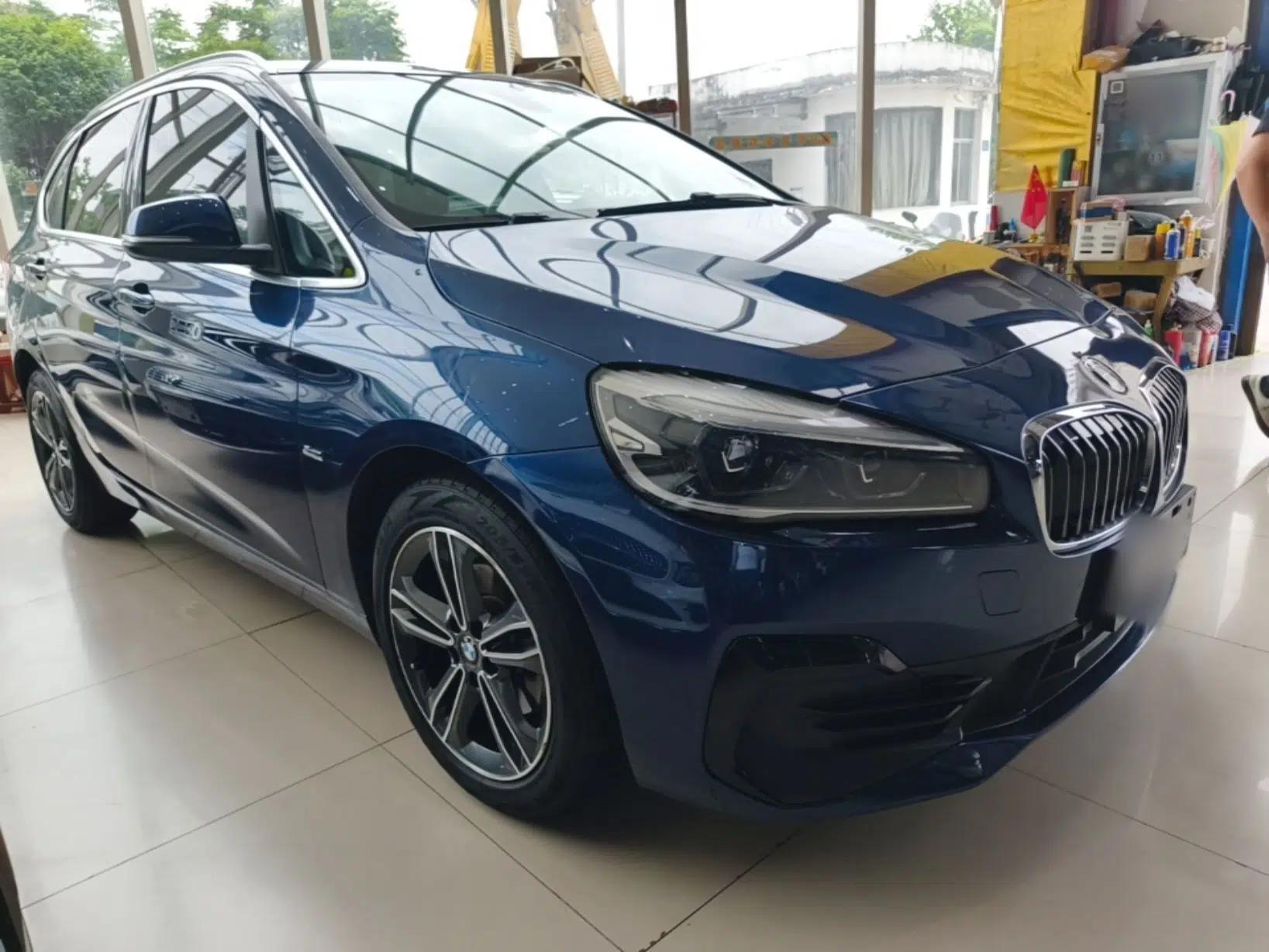 BMW 2 Series Active Tourer 2018 218i Premium Sports Package — миниатюра 3