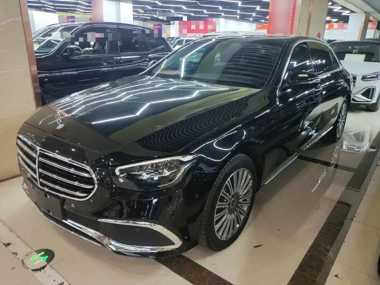 Mercedes-Benz E-Class 2023 Updated E 300 L Fashion Edition — миниатюра 1
