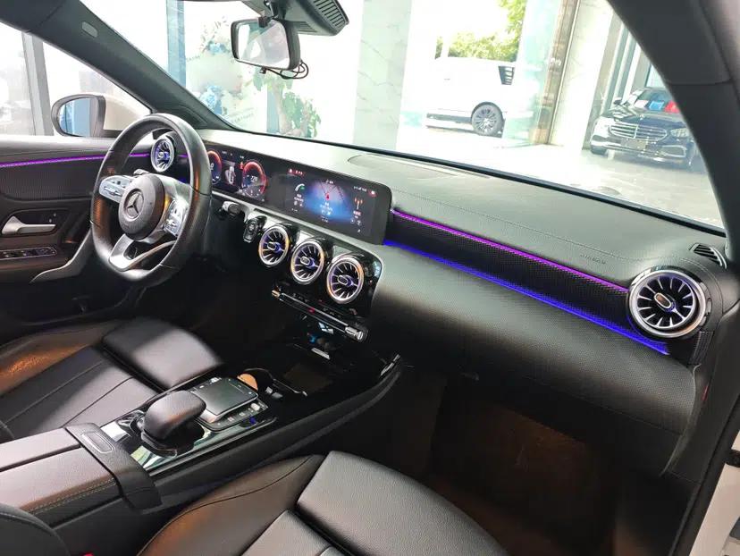Mercedes-Benz A-Class 2022 A 200 L Sport Sedan Dynamic Model — миниатюра 19