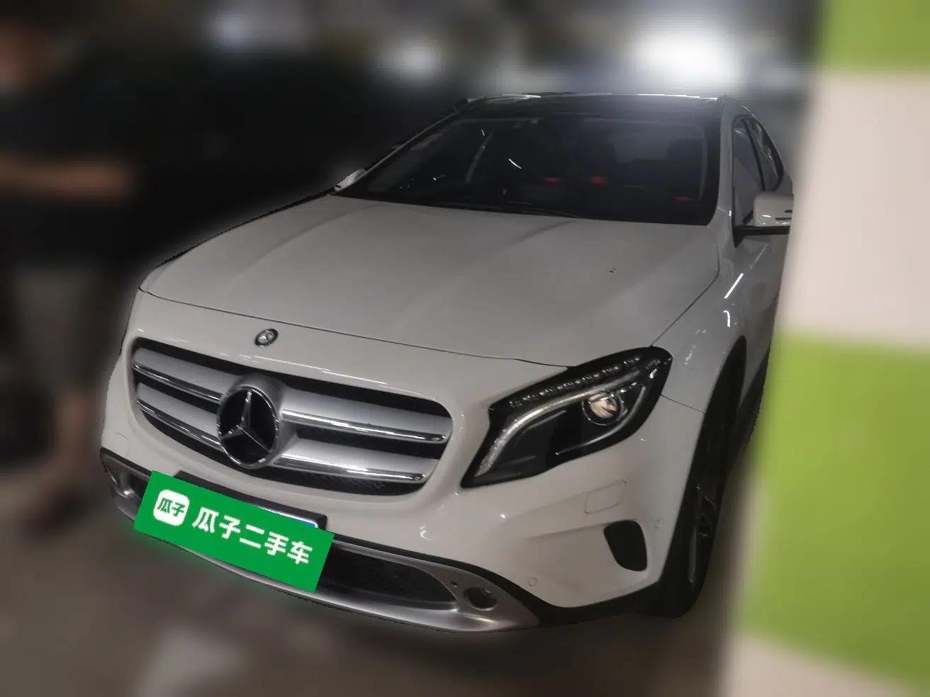 Mercedes-Benz GLA 2016 GLA 220 4MATIC Luxury Model — миниатюра 1