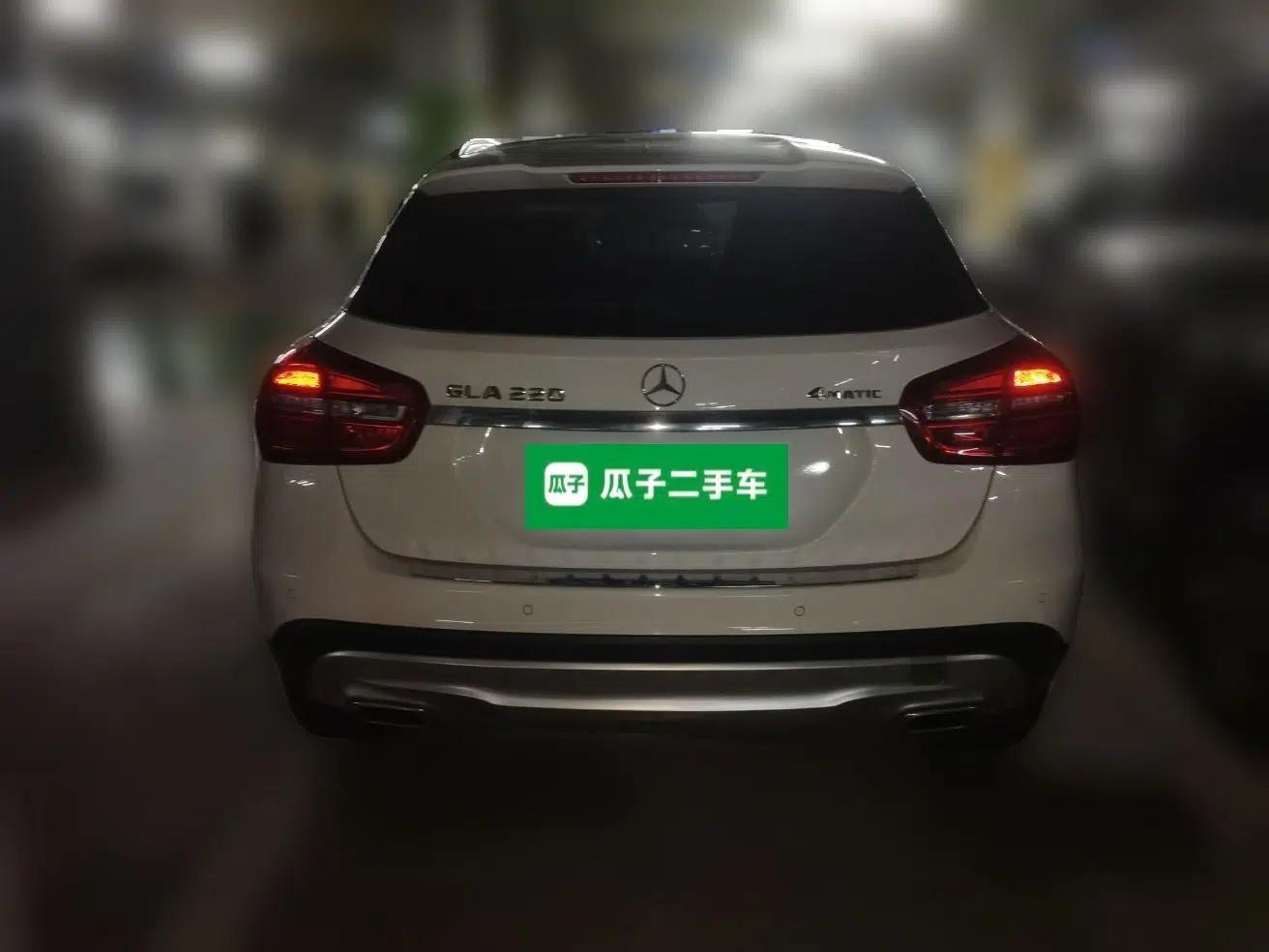 Mercedes-Benz GLA 2016 GLA 220 4MATIC Luxury Model — миниатюра 5