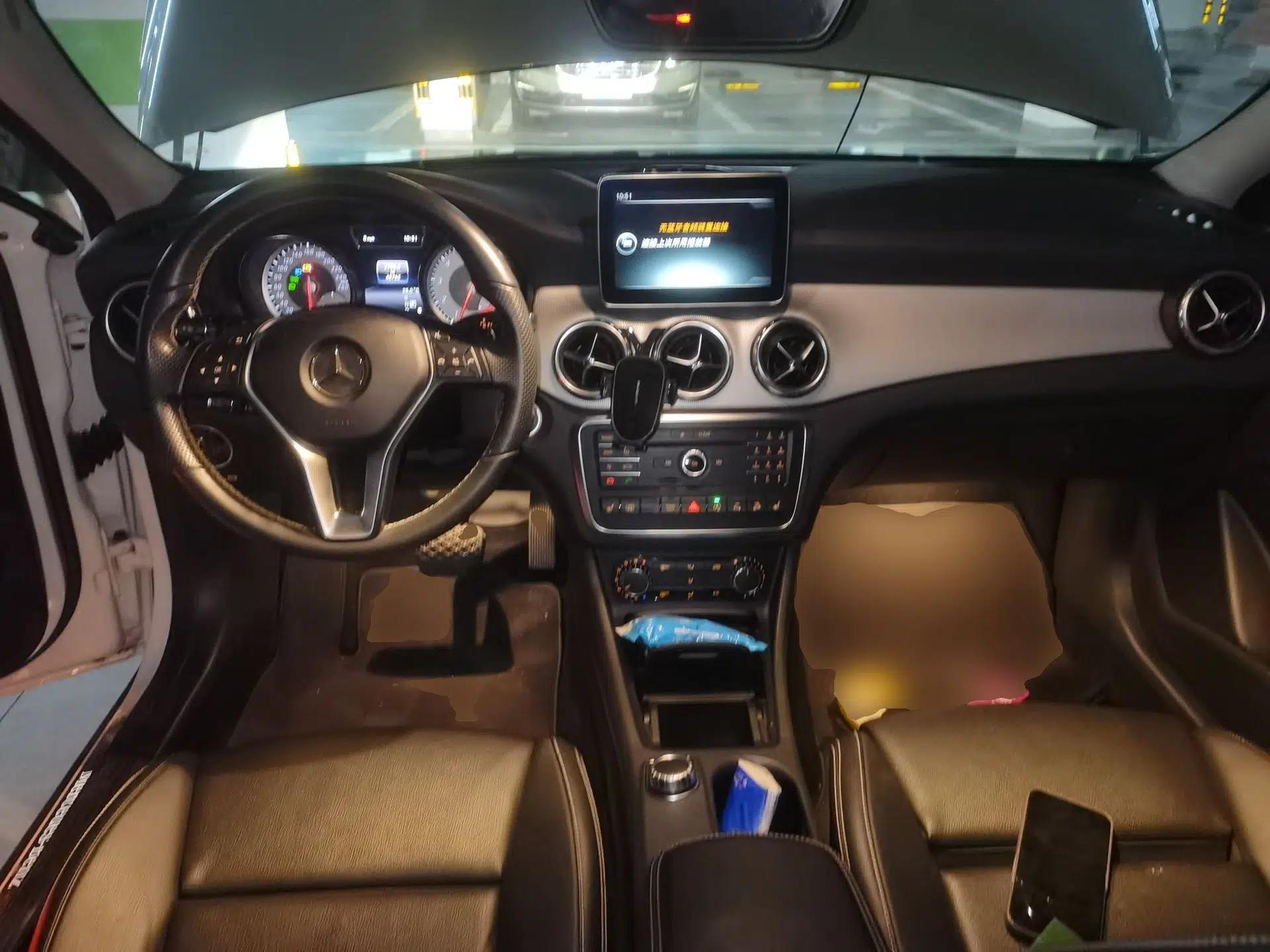 Mercedes-Benz GLA 2016 GLA 220 4MATIC Luxury Model — миниатюра 9