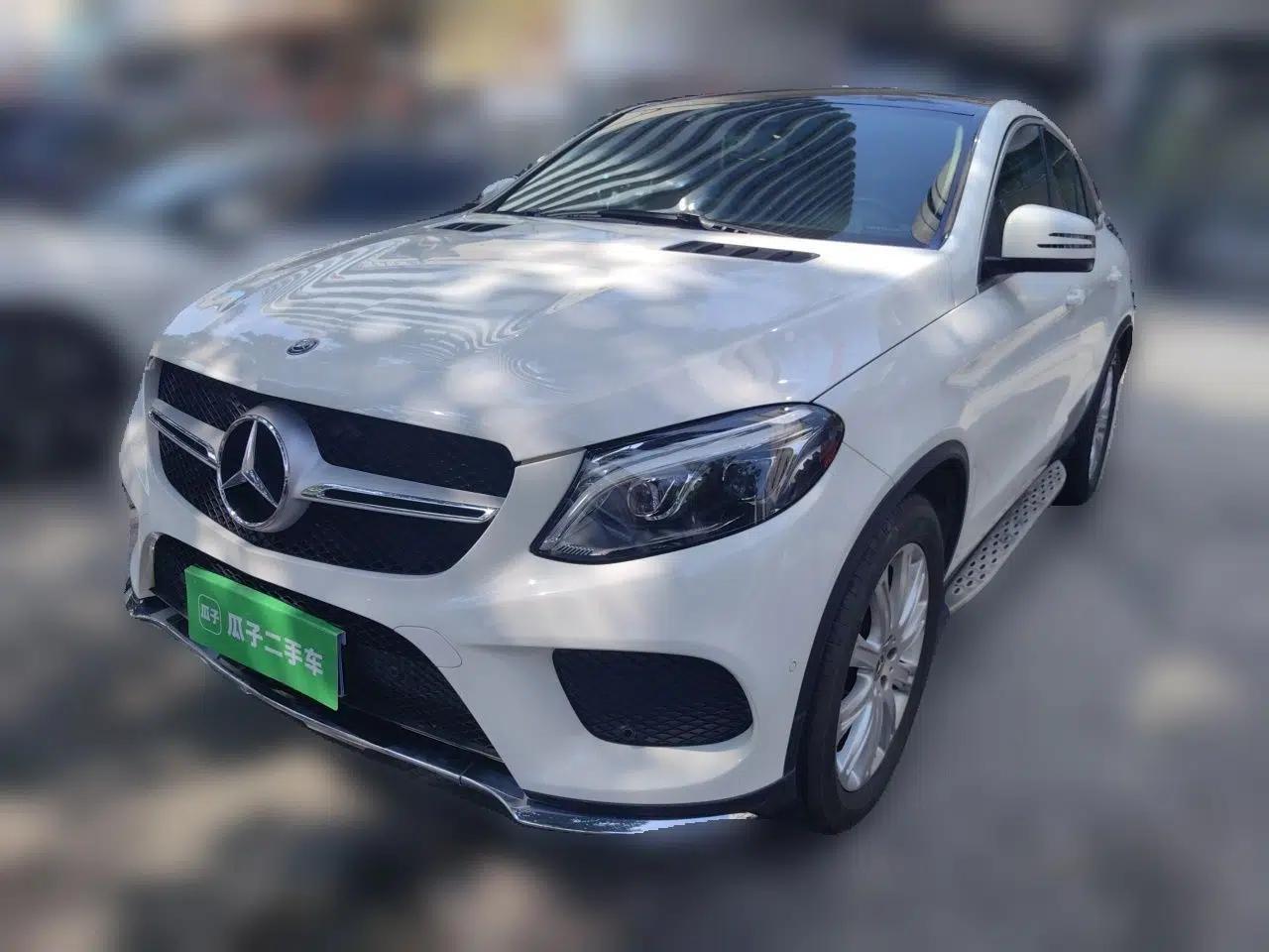 Mercedes-Benz GLE Coupe 2017 GLE 320 4MATIC Coupe SUV — миниатюра 1