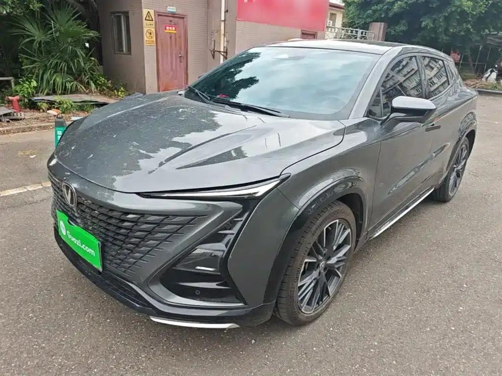 Changan UNI-T 2023 Second Generation 1.5T Premium Edition — миниатюра 1