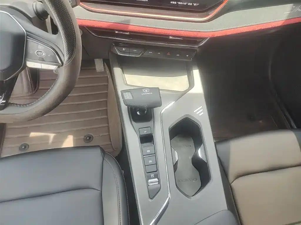 Changan X5 PLUS 2025 1.5T DCT Pioneer Edition — миниатюра 14