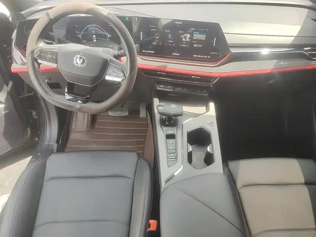 Changan X5 PLUS 2025 1.5T DCT Pioneer Edition — миниатюра 10