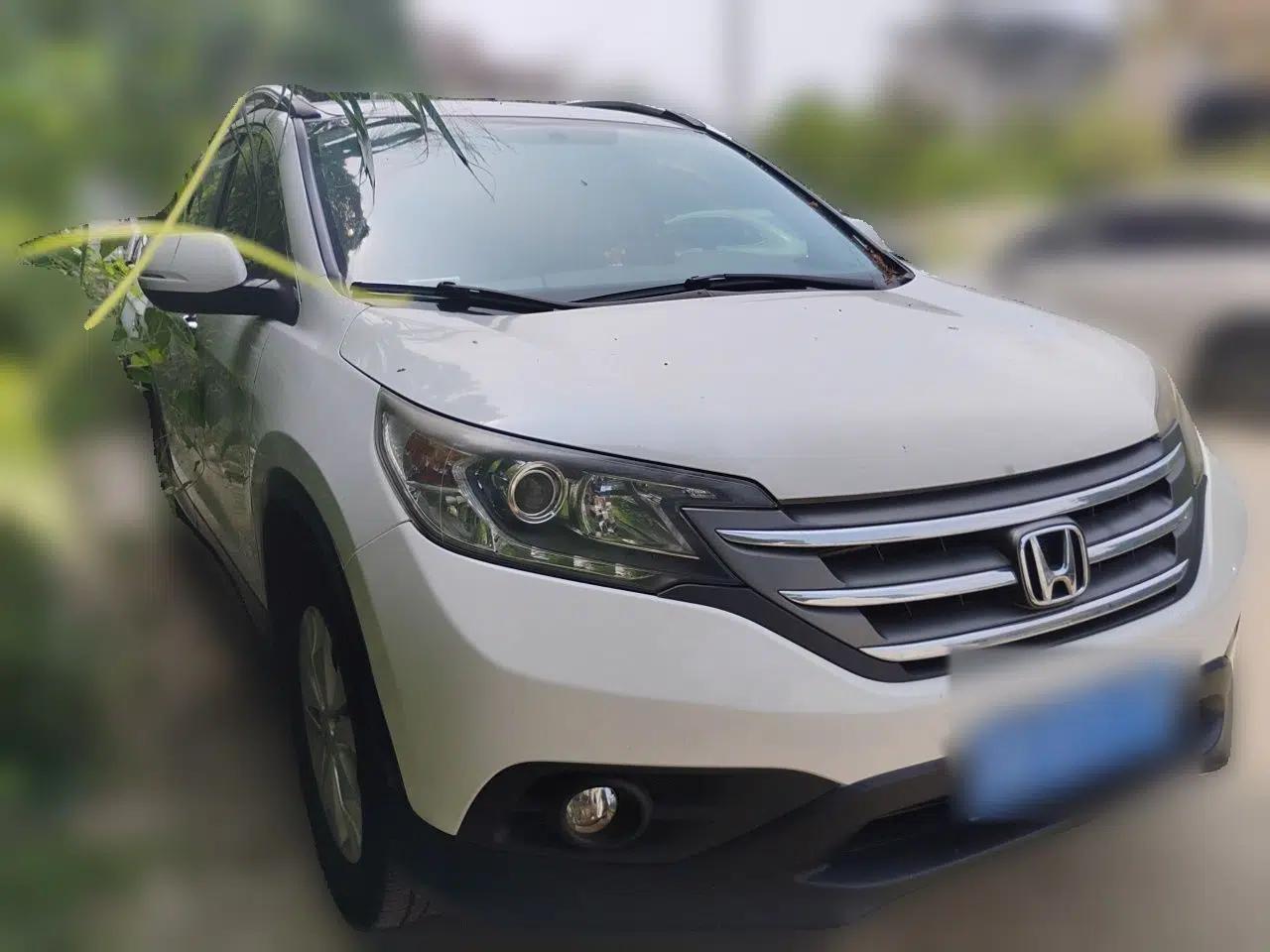Honda CR-V 2013 2.4L two-wheel drive luxury version — миниатюра 3