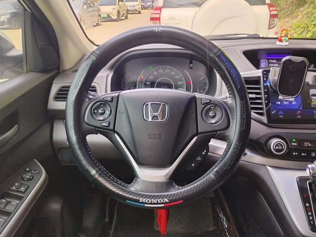 Honda CR-V 2013 2.4L two-wheel drive luxury version — миниатюра 10