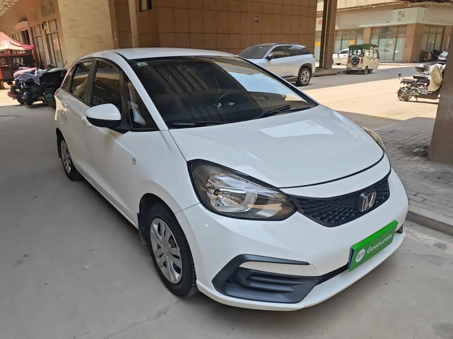 Honda Fit 2021 1.5L CVT Trendy Sports Edition — миниатюра 3