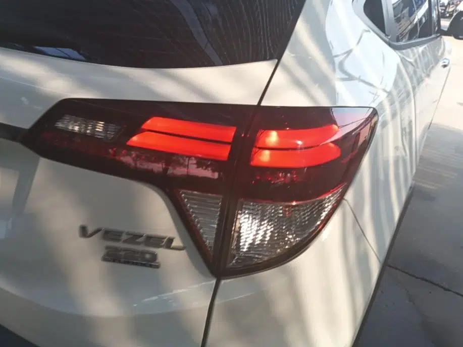 Honda Vezel 2020 220 TURBO CVT Luxury Edition — миниатюра 9